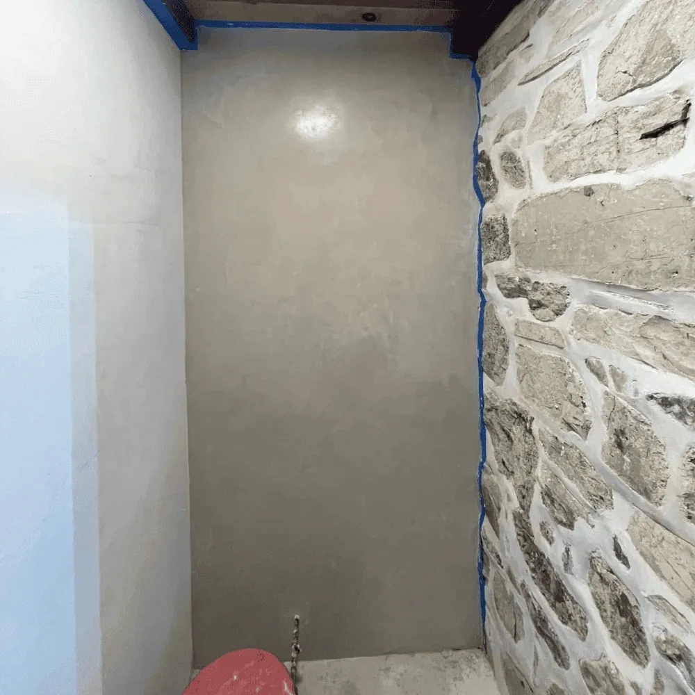 Tadelakt is a traditional Moroccan lime‑based plaster, celebrated for its waterproof qualities and luxurious, seamless finish.